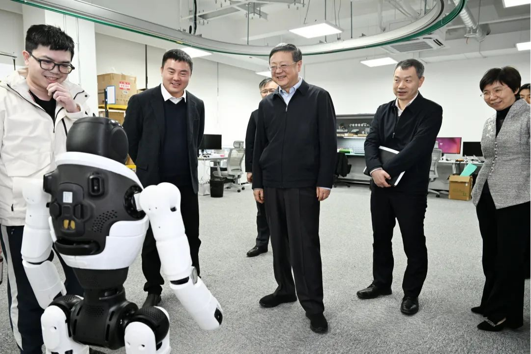 上海市委书记陈吉宁专题调研乐鱼机器人